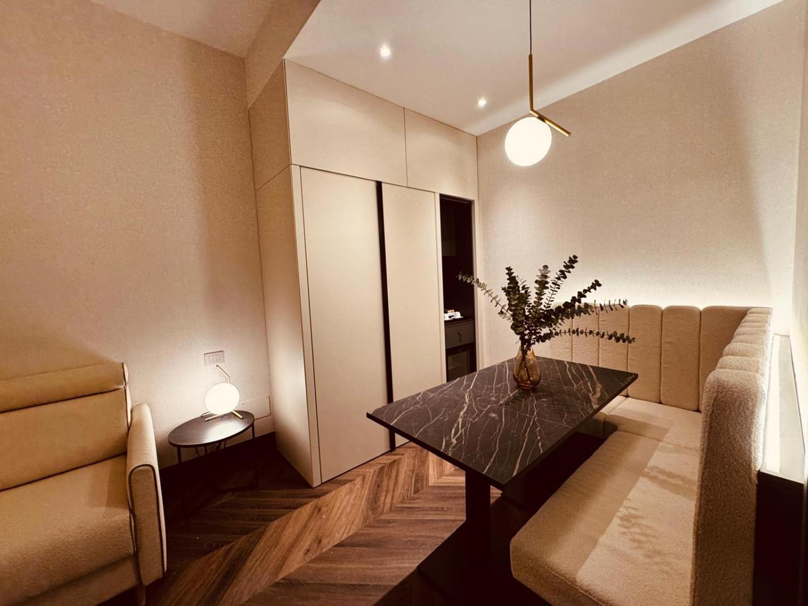 Lumera - Solferino Milano